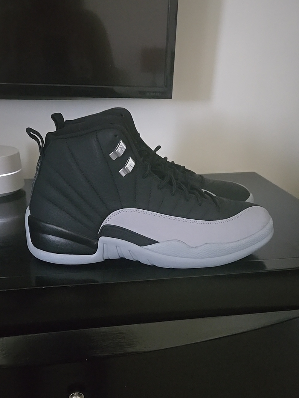 Jordan Men’s Athletic Shoes - Black and Gray